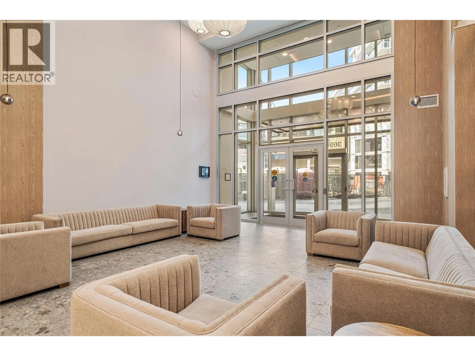 3699 Capozzi Road Unit# 907