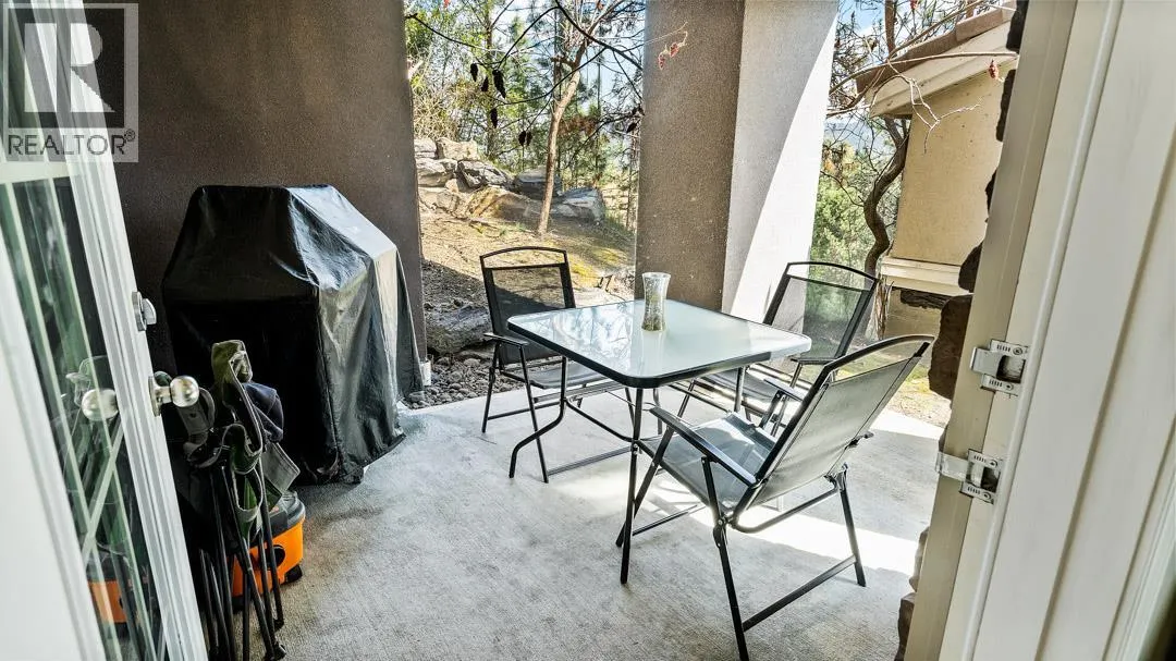 1873 Country Club Drive Unit# 2112