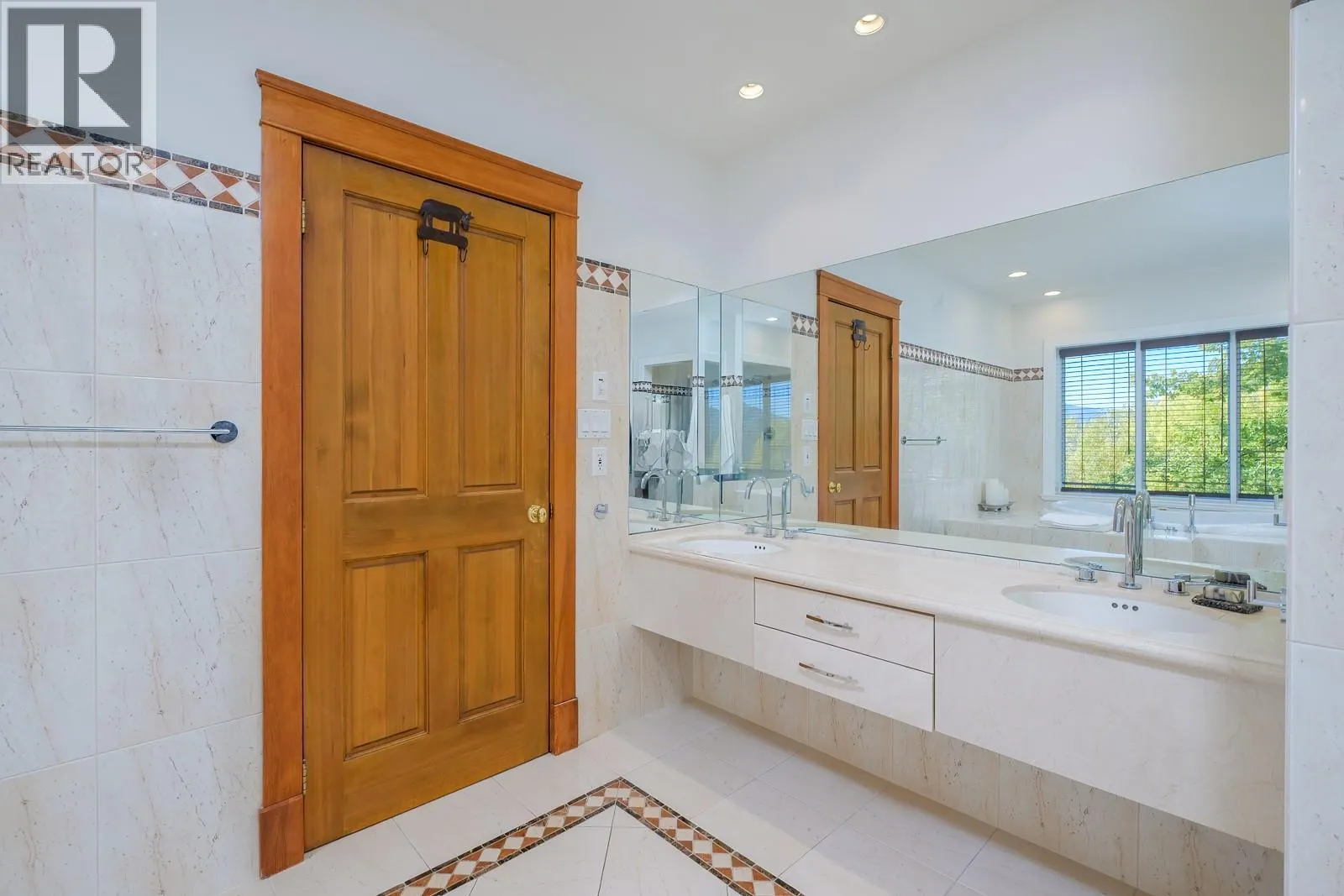 2302 Happy Valley Road