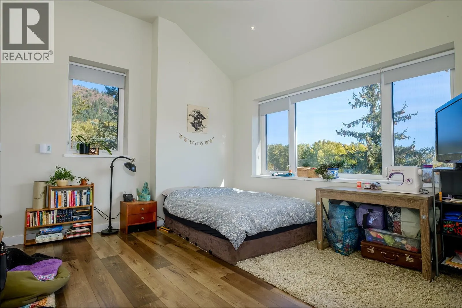 2302 Happy Valley Road