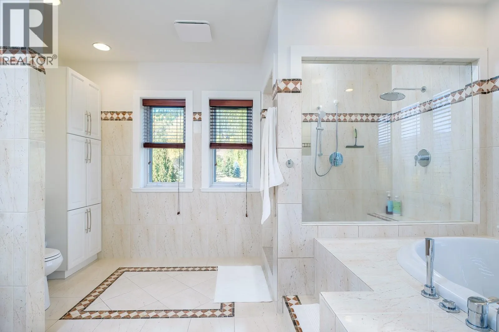 2302 Happy Valley Road