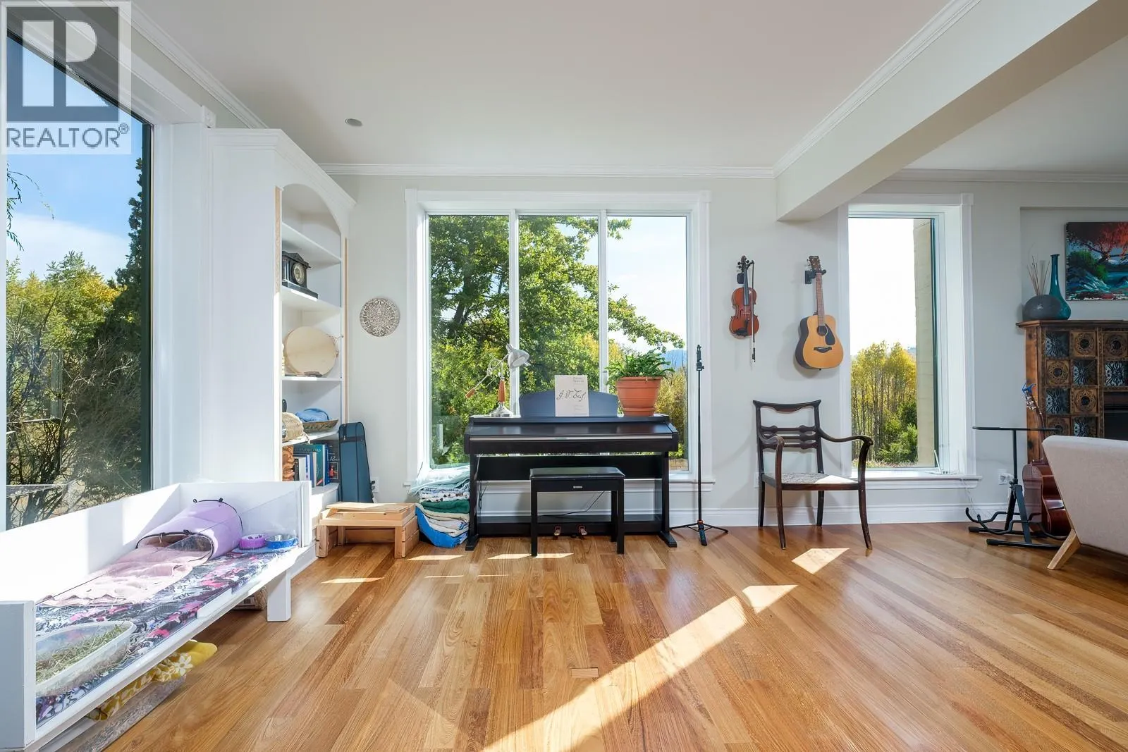 2302 Happy Valley Road