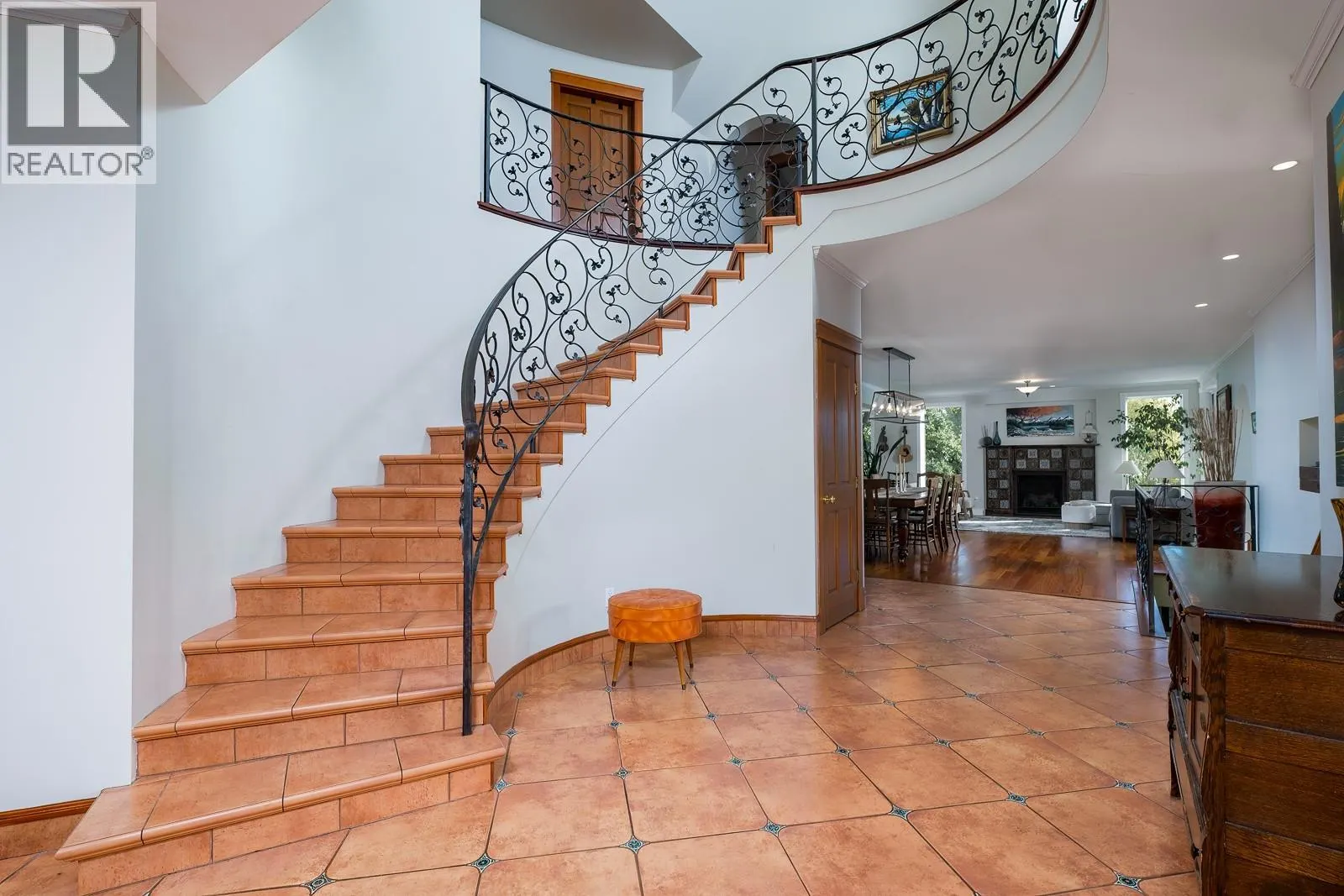 2302 Happy Valley Road