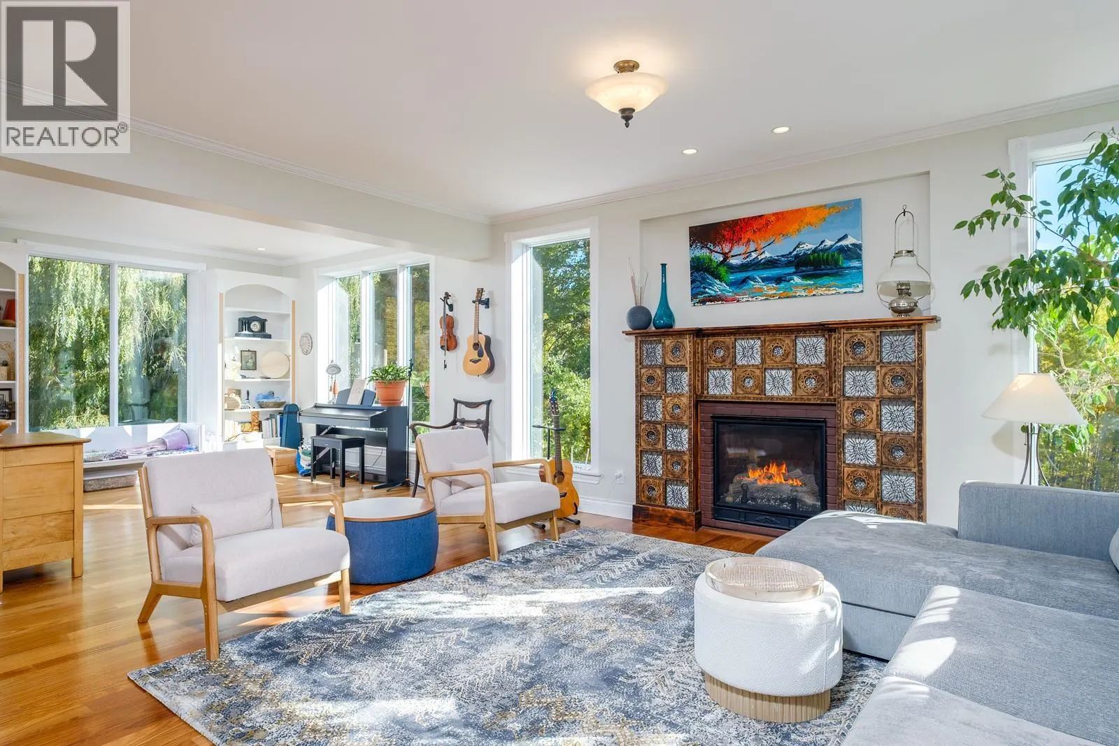 2302 Happy Valley Road