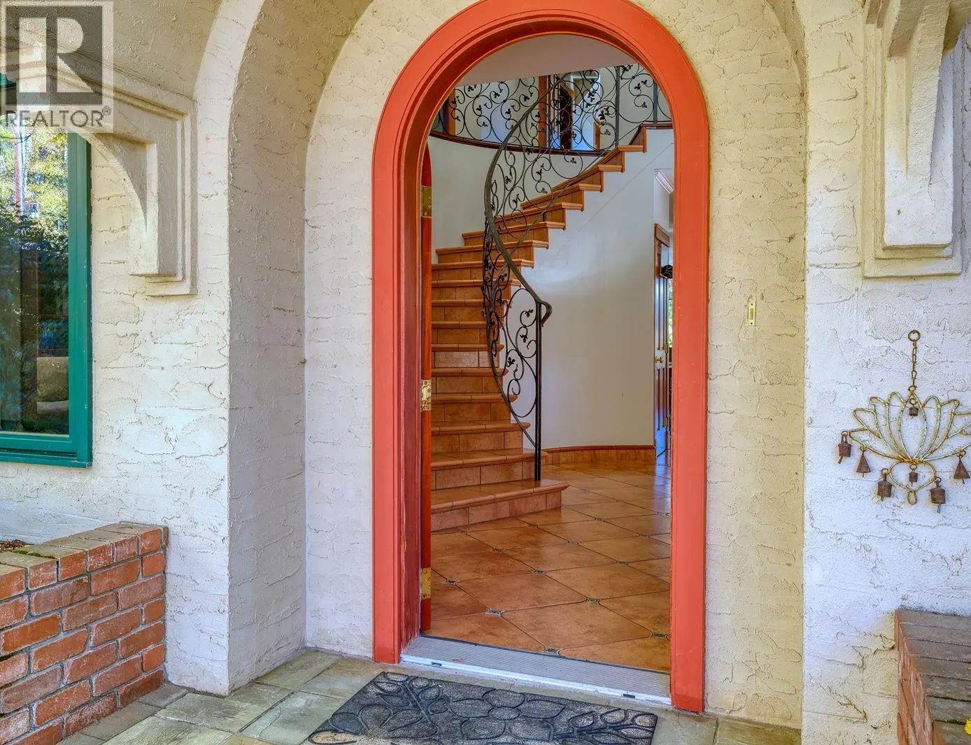 2302 Happy Valley Road