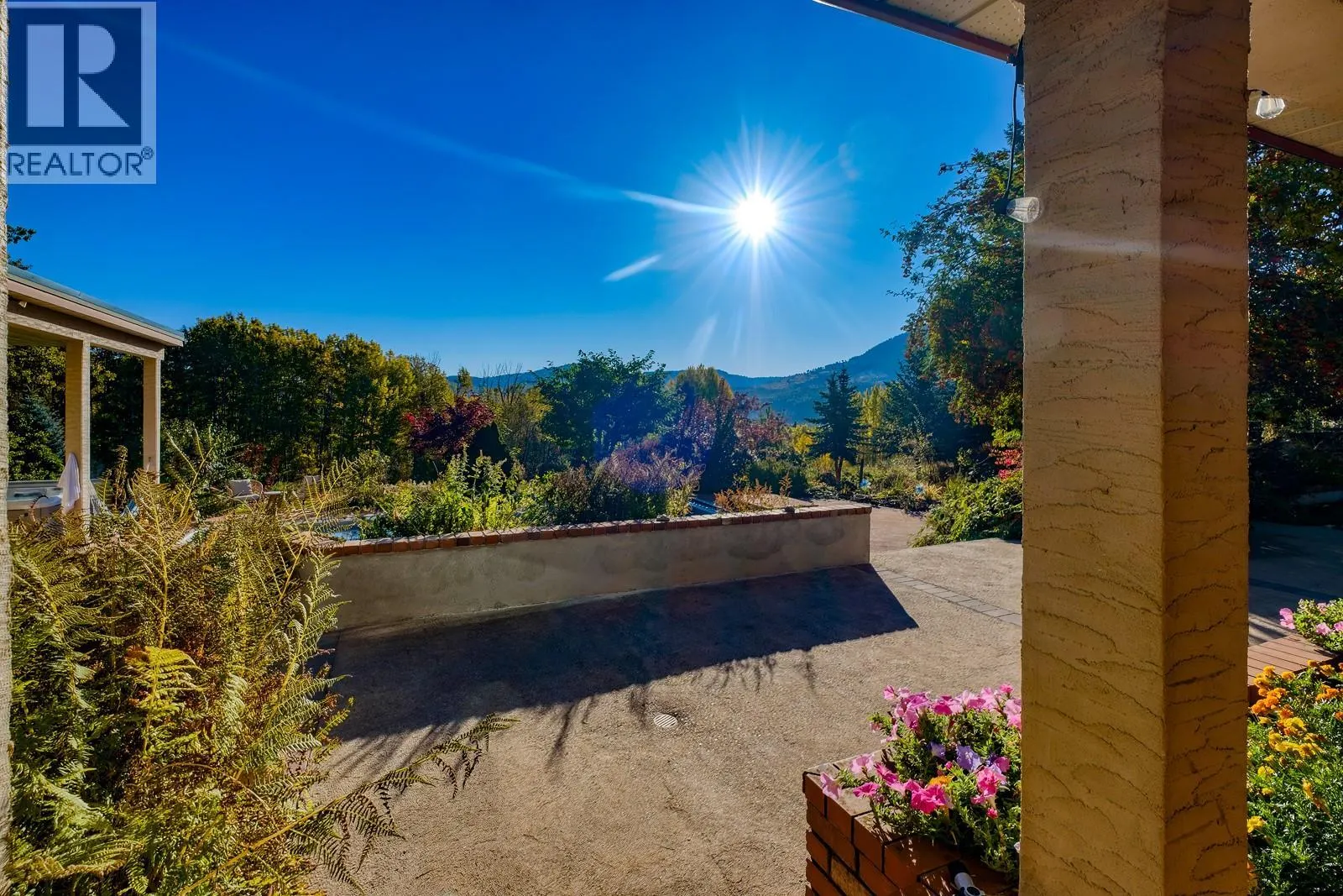 2302 Happy Valley Road