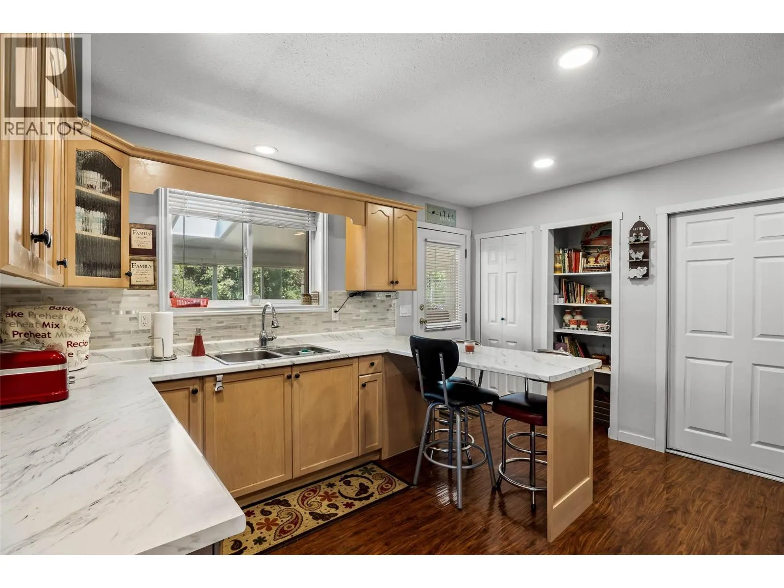 2895 Scott Place