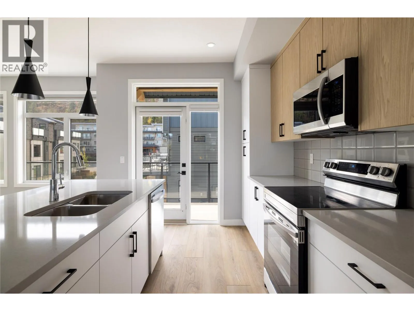 1435 Cara Glen Way Unit# 113