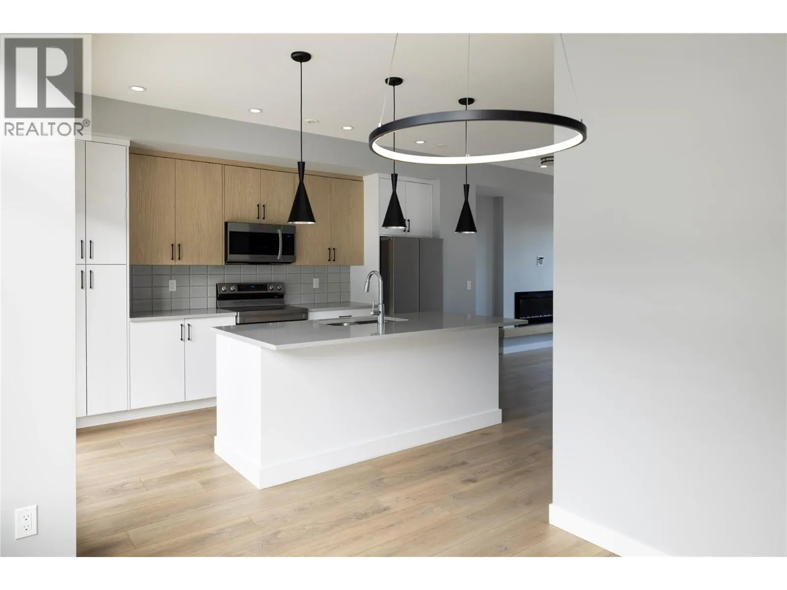 1435 Cara Glen Way Unit# 113