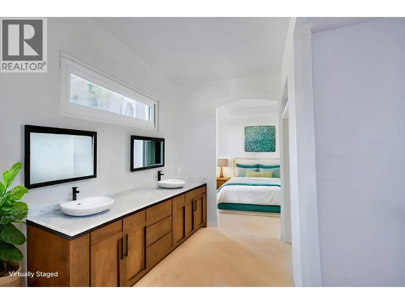 113 CORRAL Boulevard