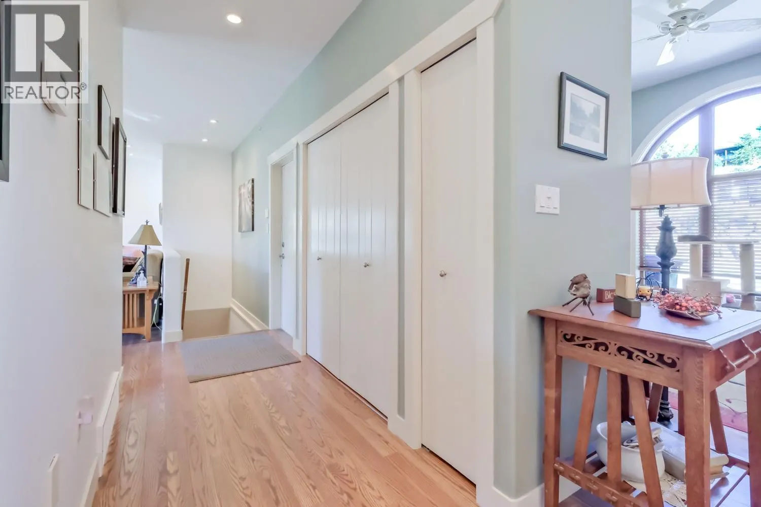 6709 VICTORIA Road S Unit# 6