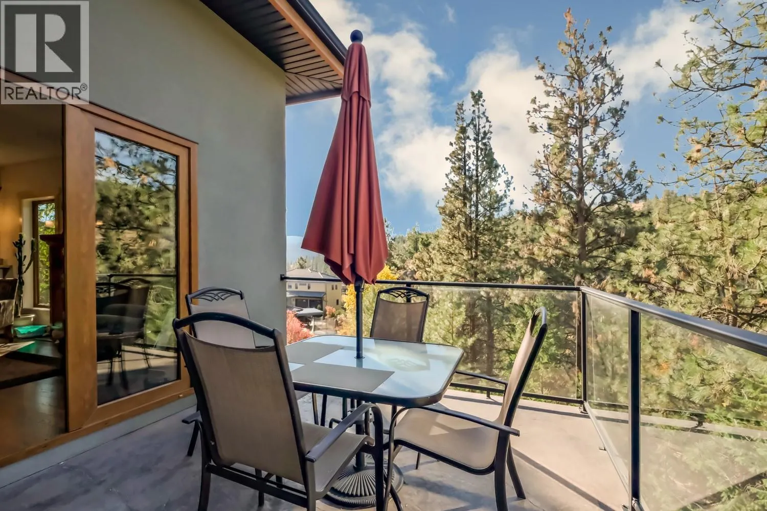 6709 VICTORIA Road S Unit# 6
