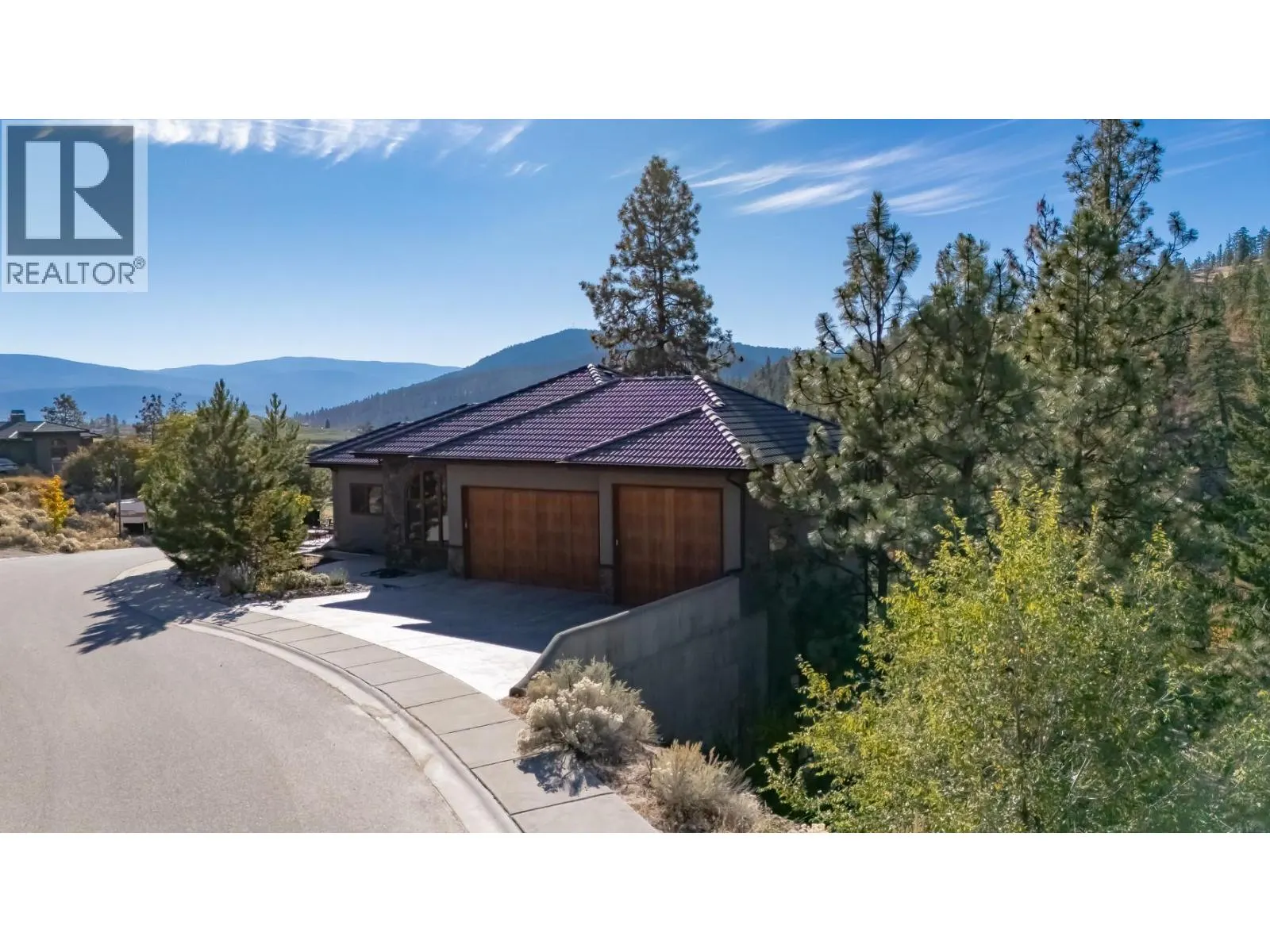 6709 VICTORIA Road S Unit# 6