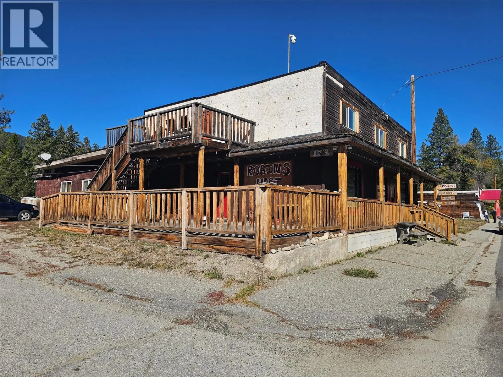 5854 33 Highway