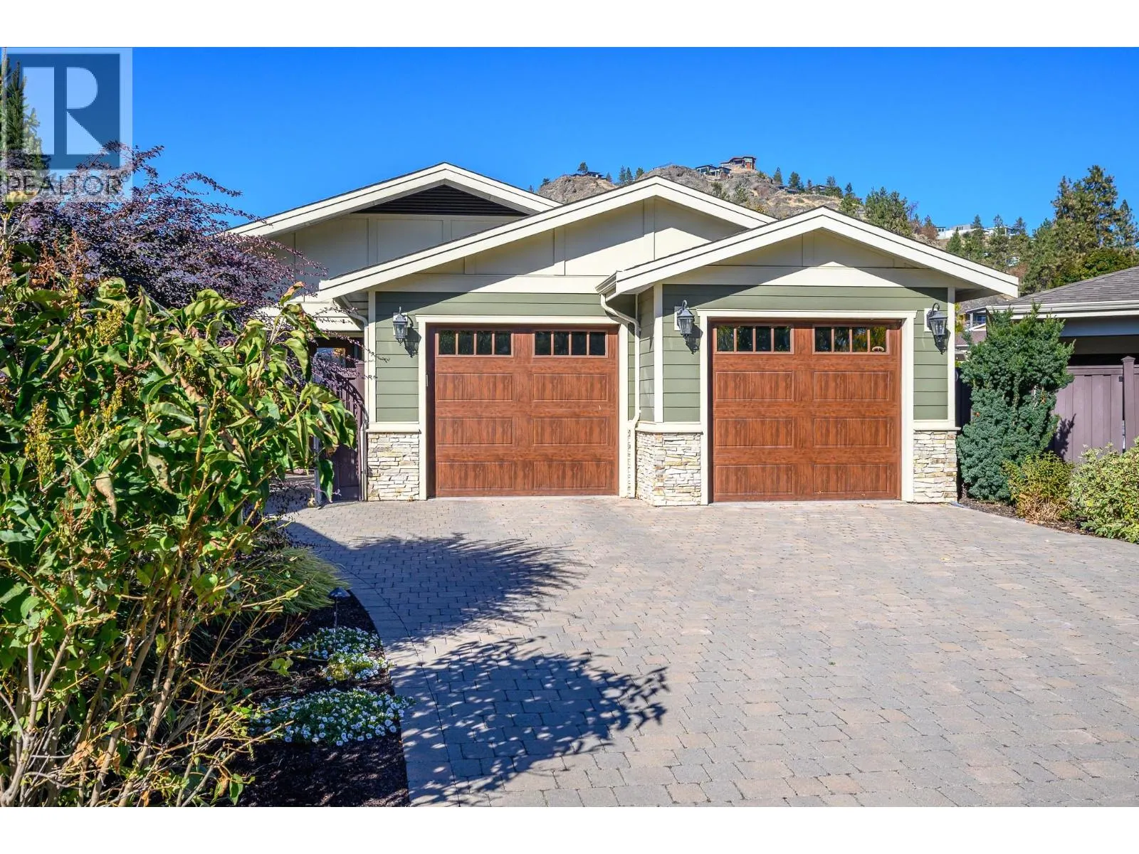 1108 Lambert Lane