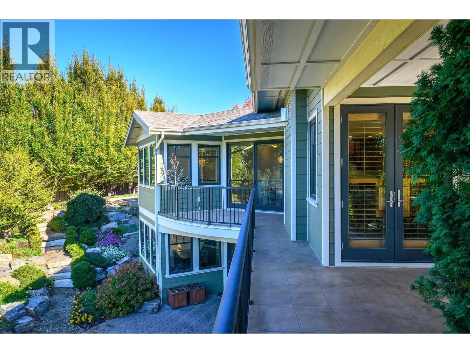 1108 Lambert Lane