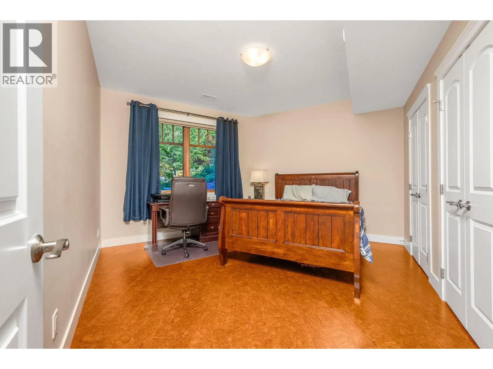 1108 Lambert Lane