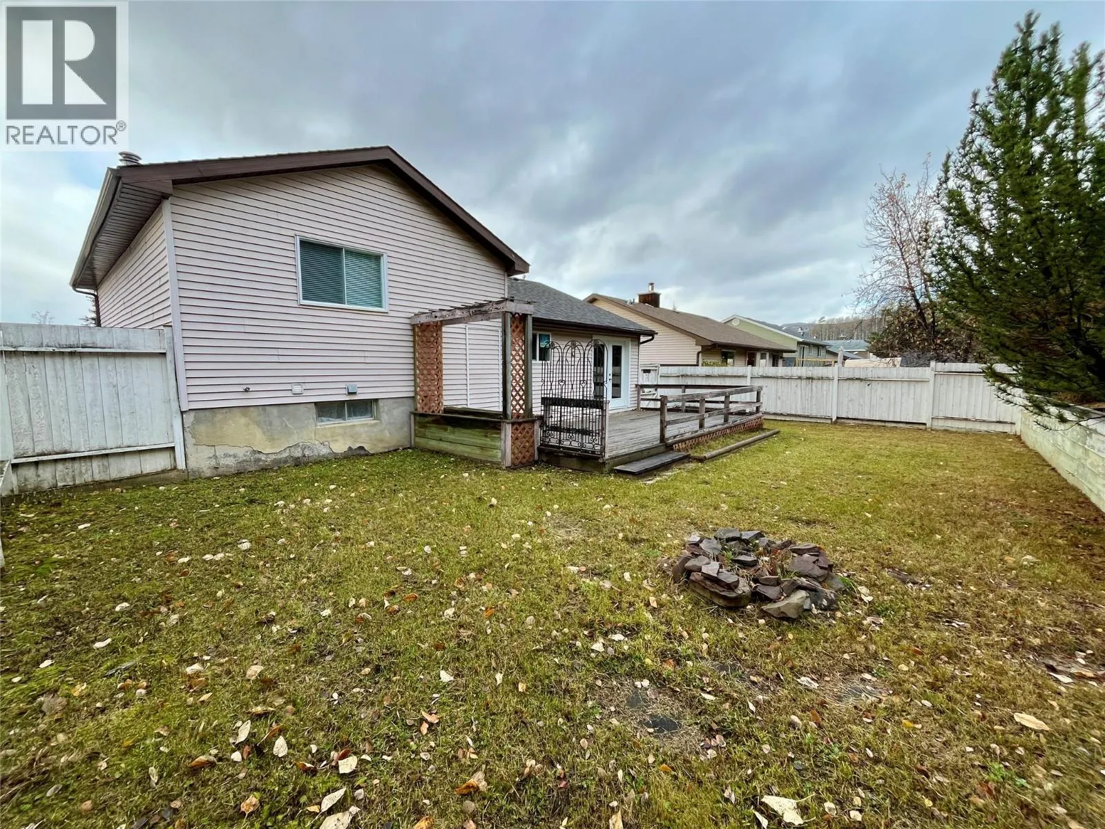 148 Gwillim Crescent