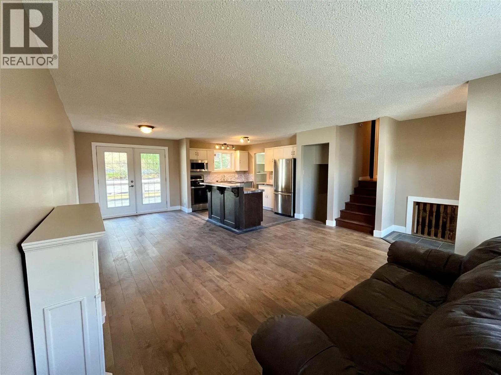 148 Gwillim Crescent