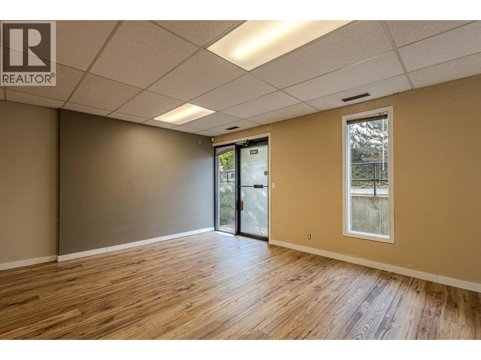 3585 Elliott Road