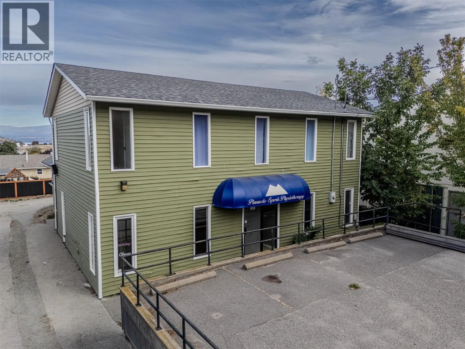 3585 Elliott Road