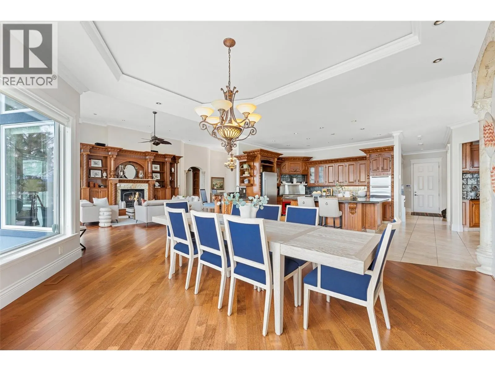 2543 Lucinde Road