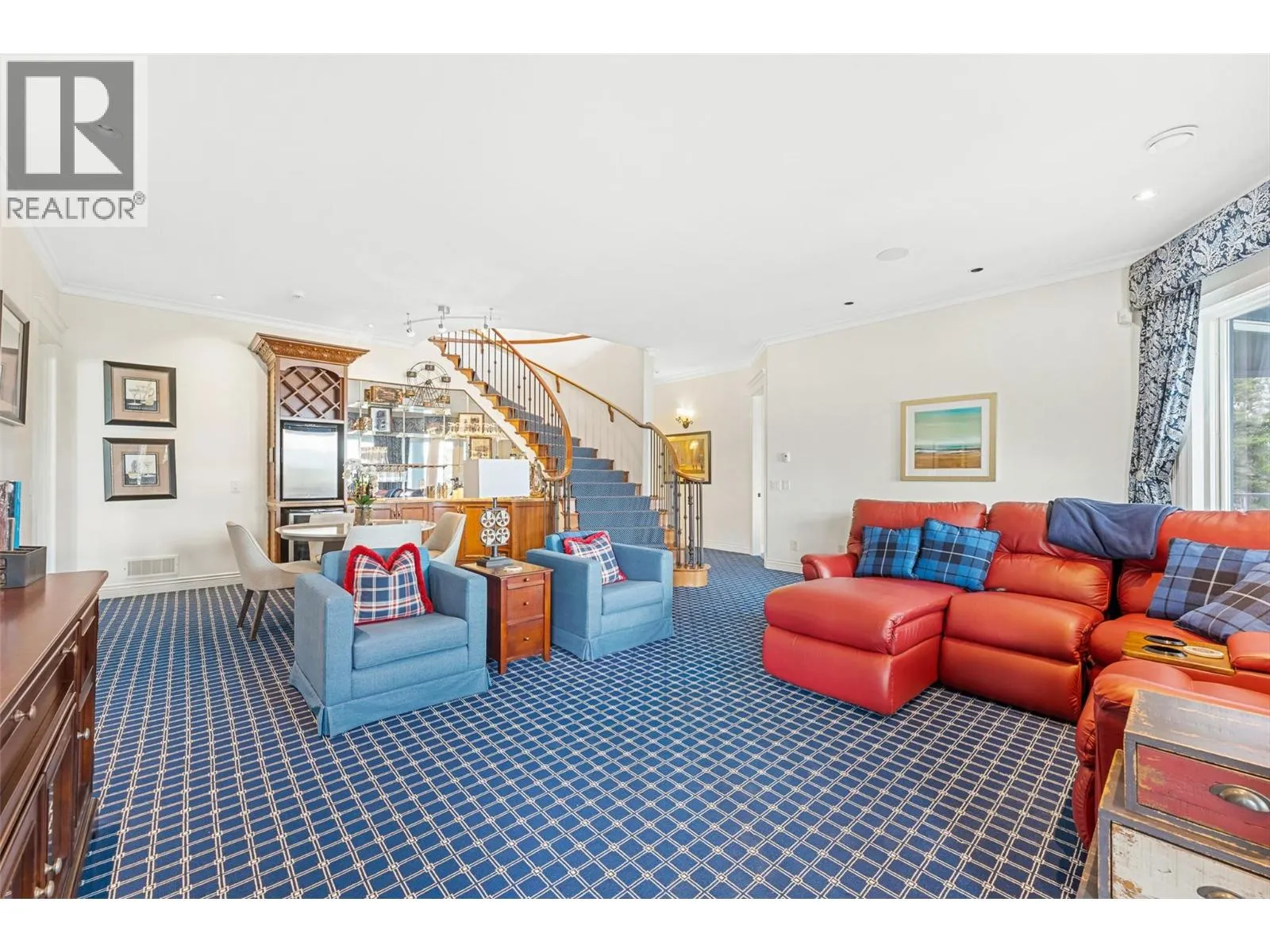 2543 Lucinde Road