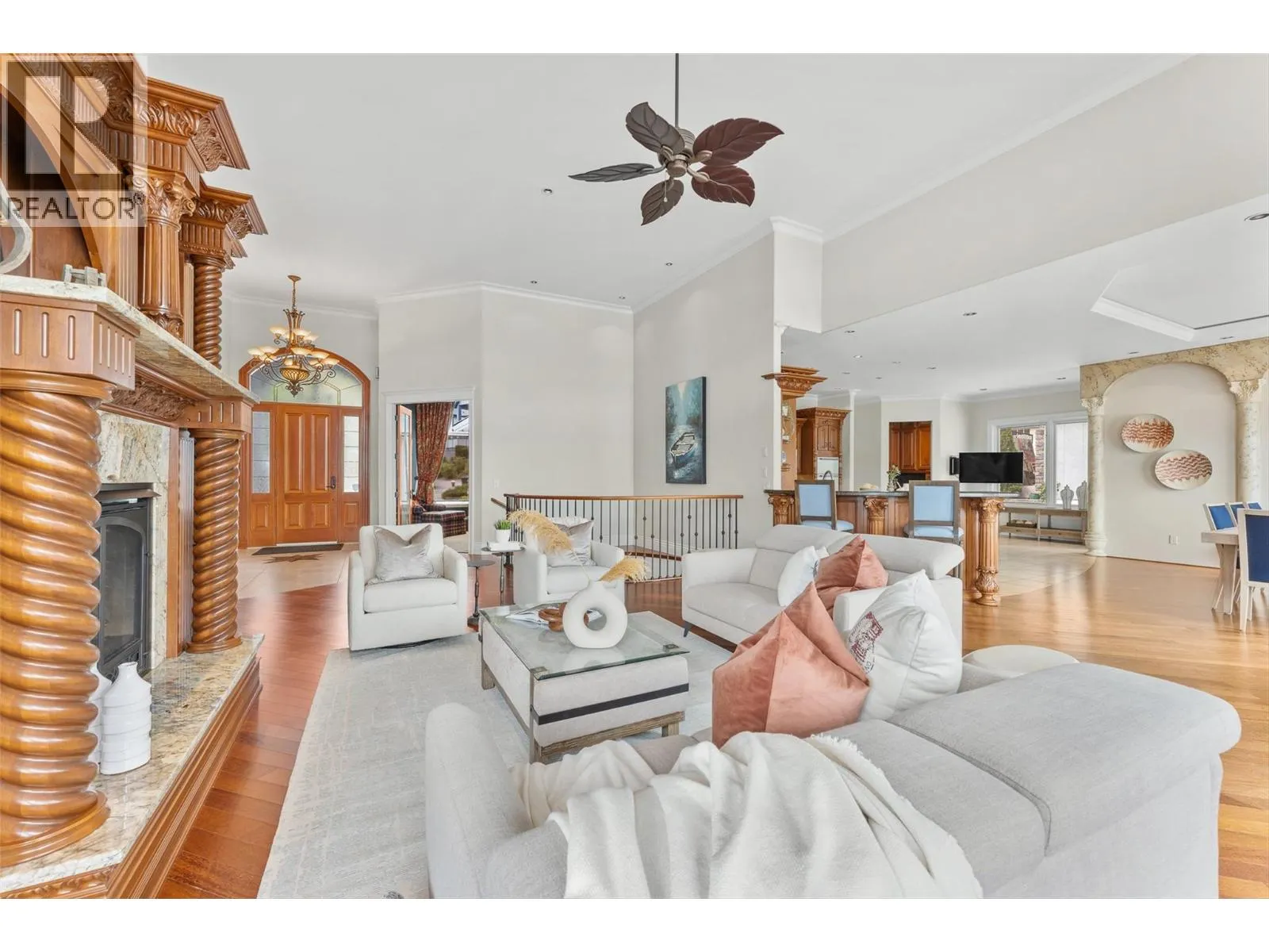 2543 Lucinde Road