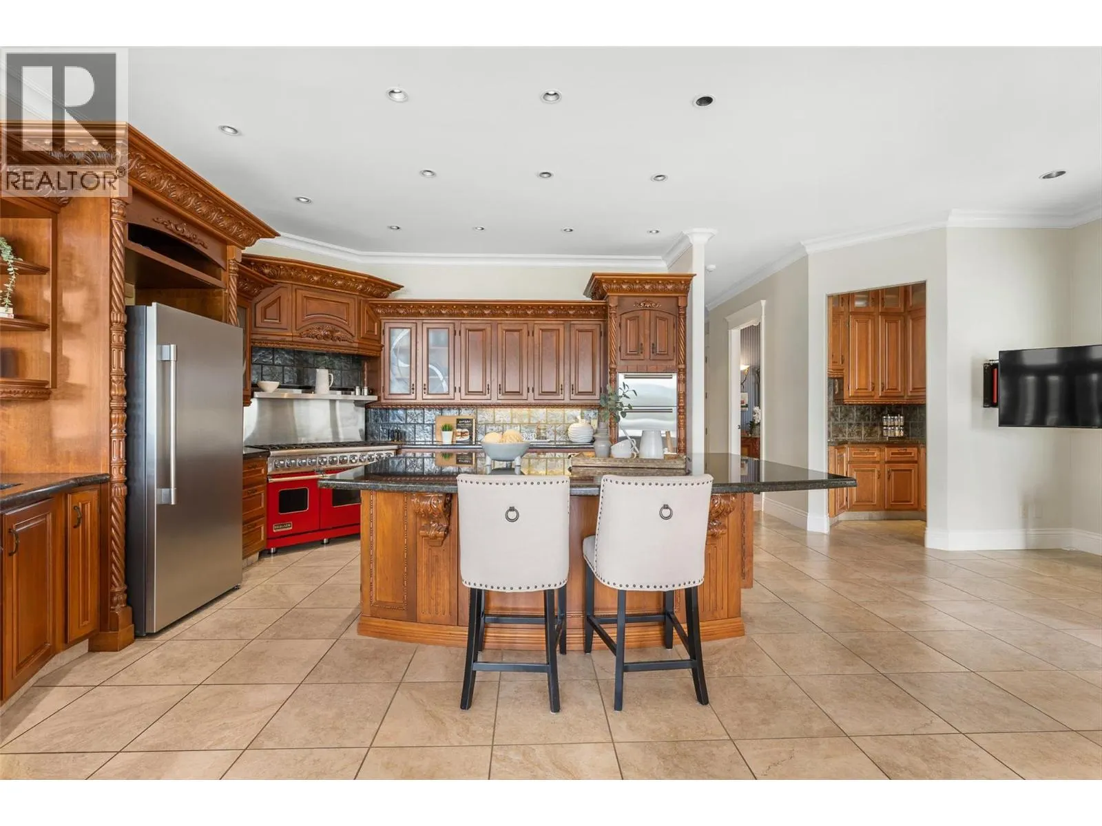 2543 Lucinde Road