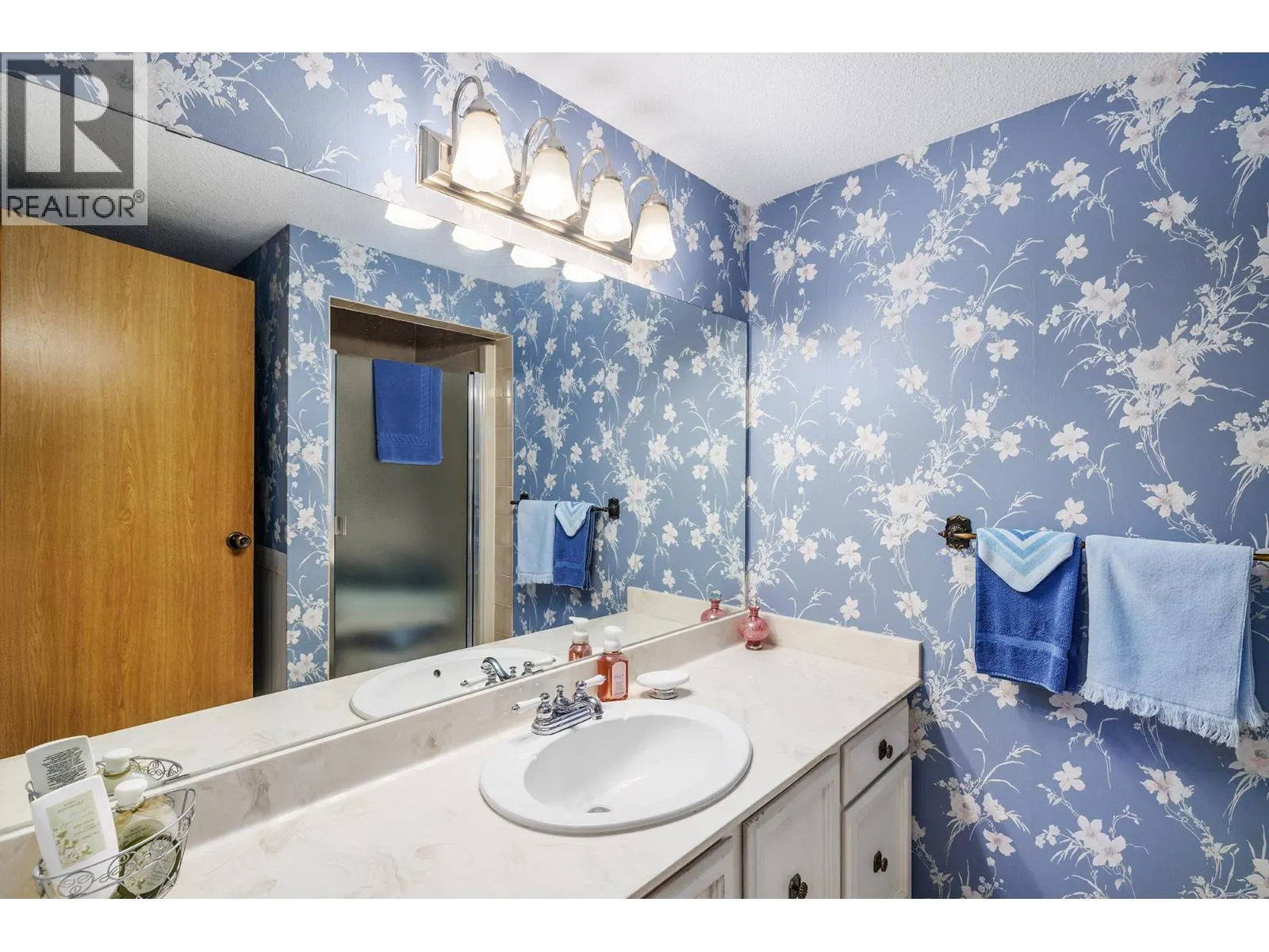 1075 Bernard Avenue Unit# 301