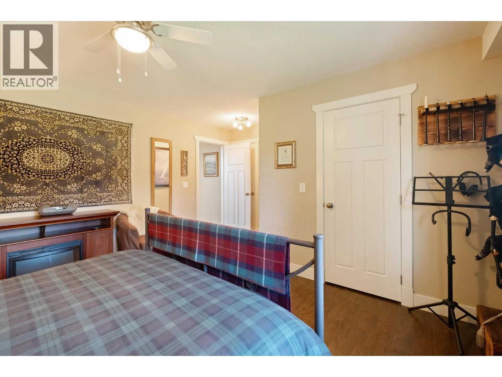 3769 Spiers Road