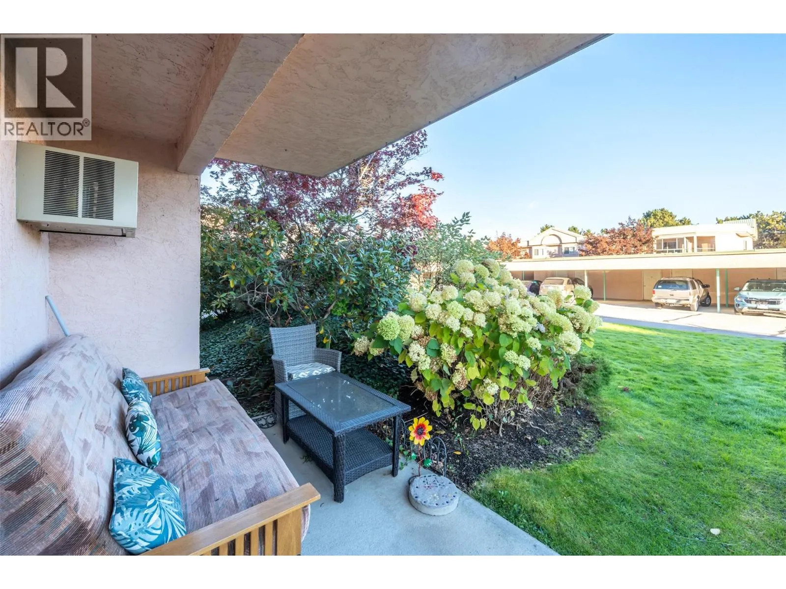 8907 Pineo Court Unit# 108