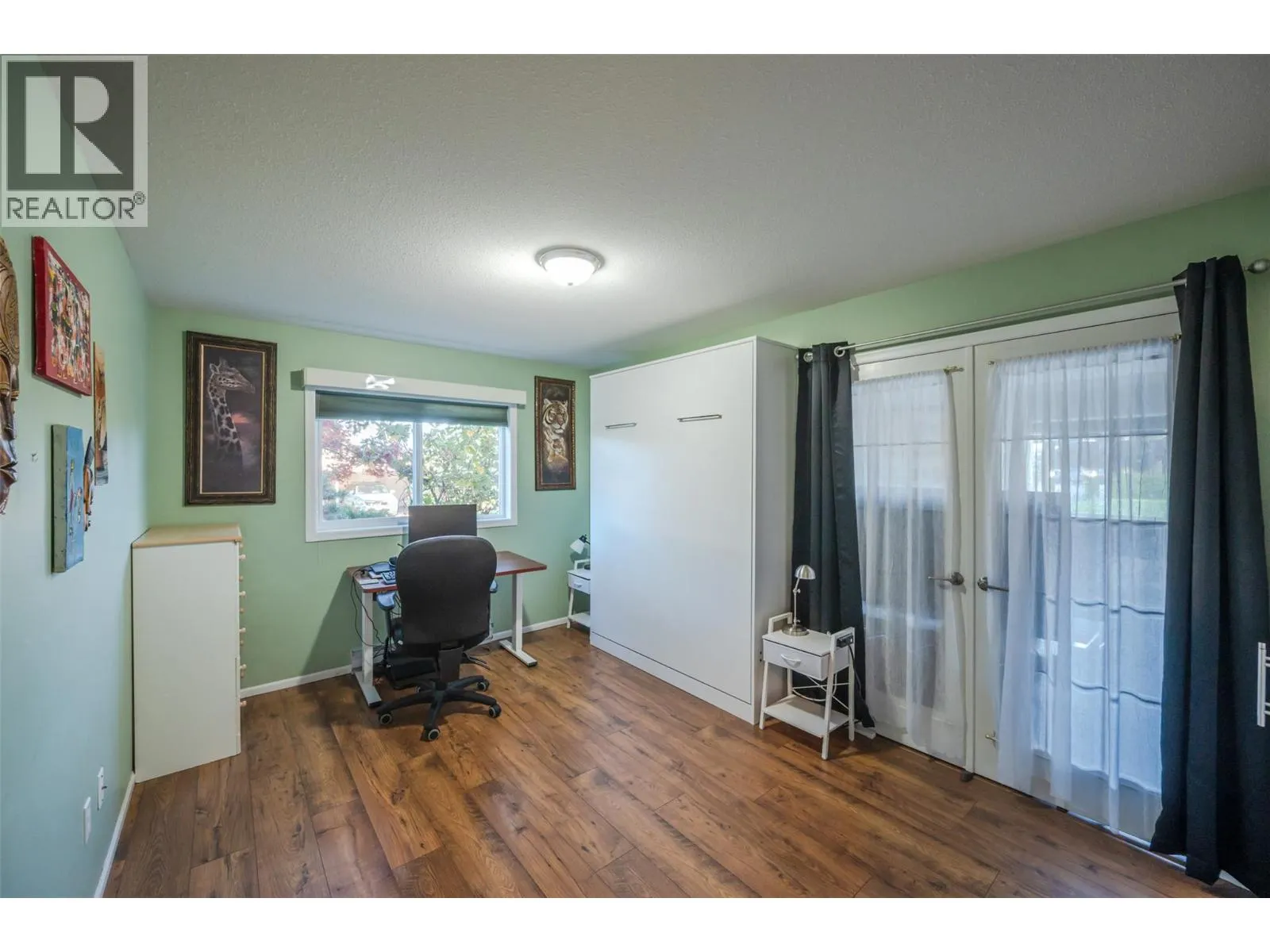 8907 Pineo Court Unit# 108