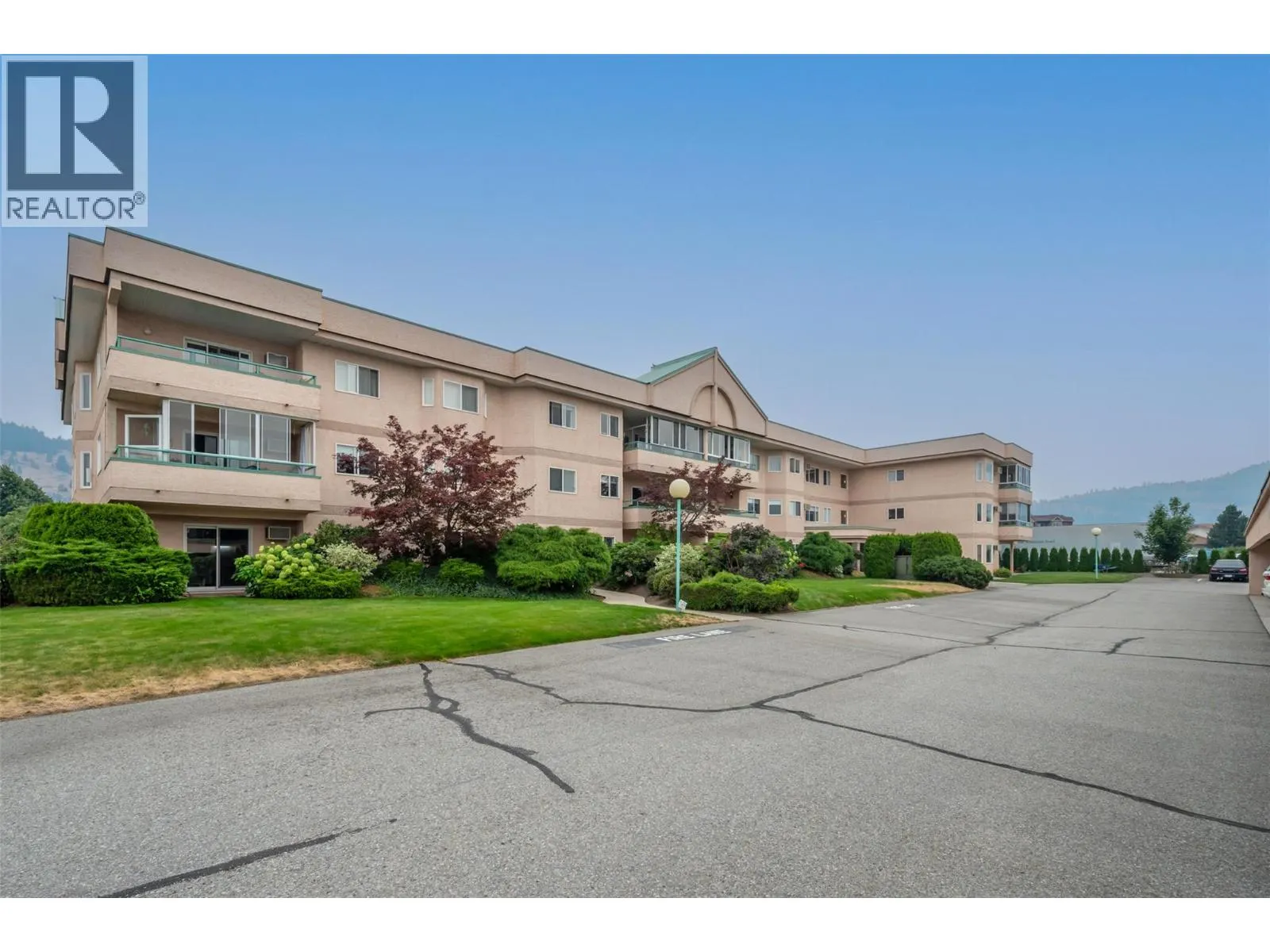 8907 Pineo Court Unit# 108