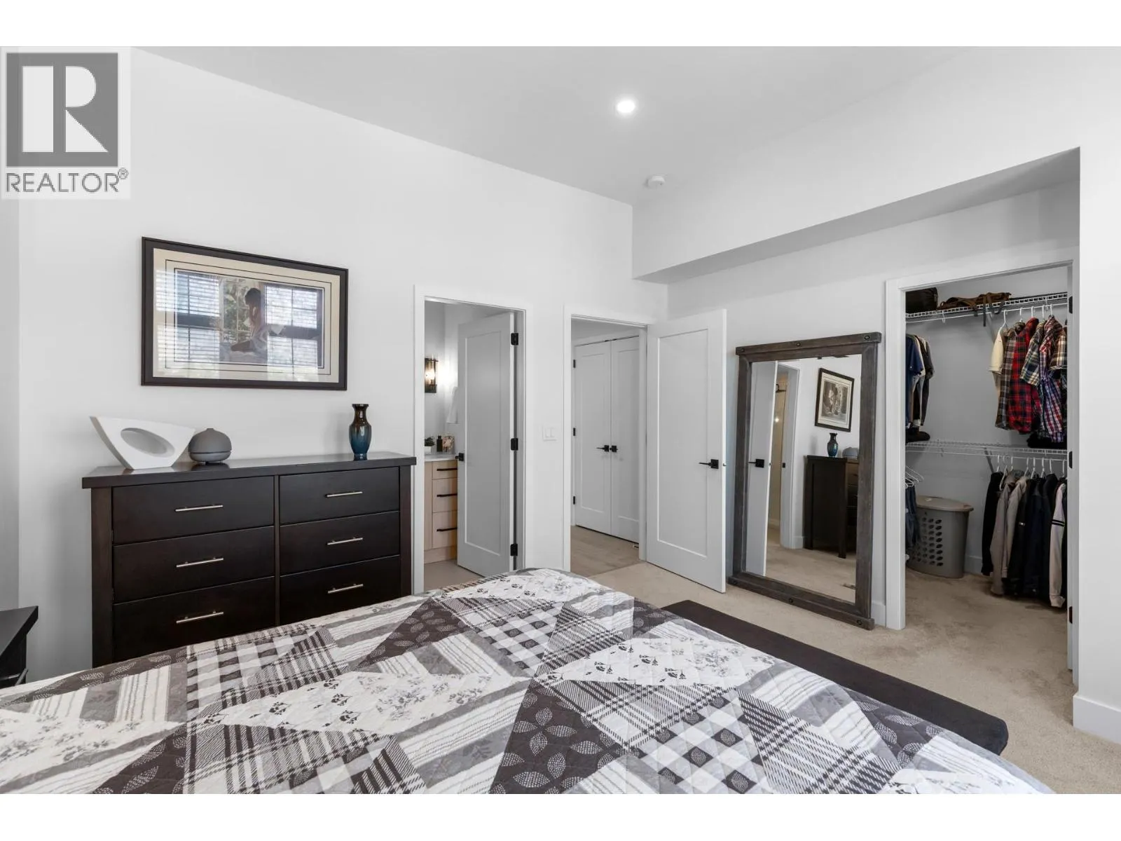 8000 Vedette Drive Unit# 48