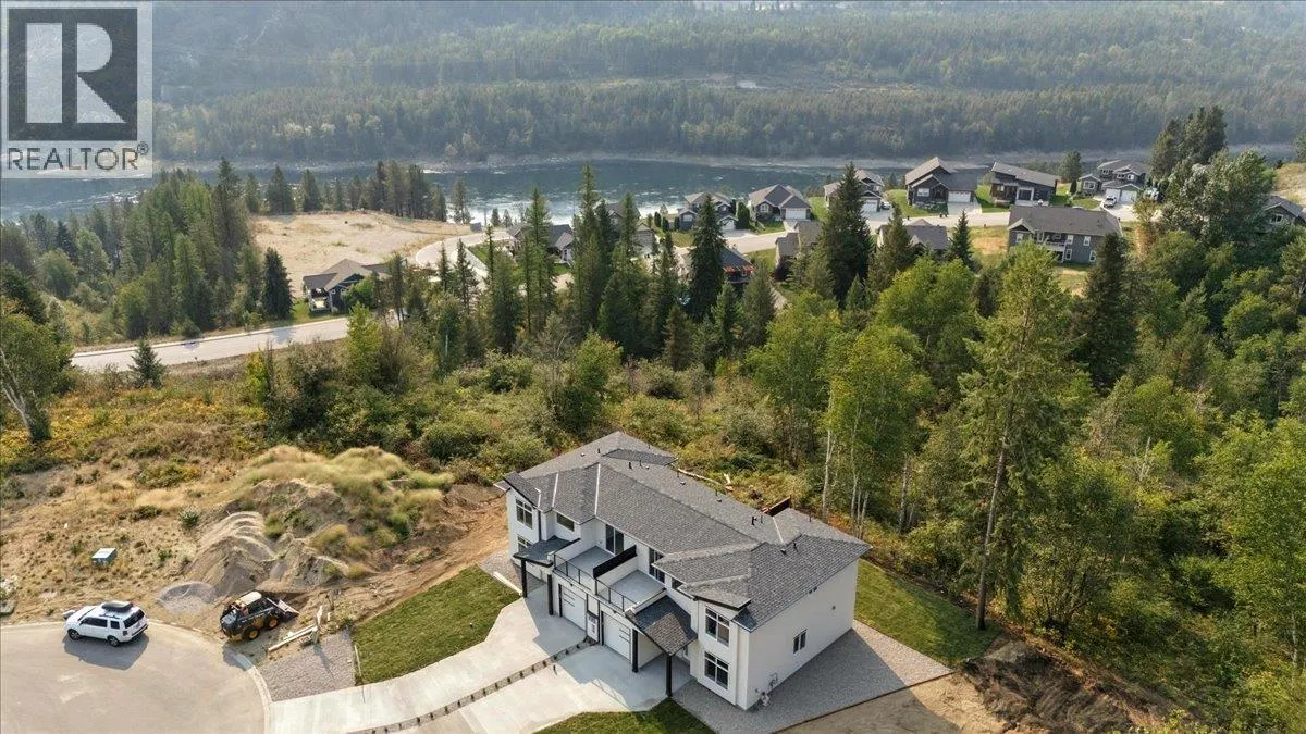 3732 Toba Road