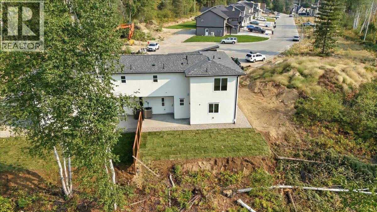 3732 Toba Road