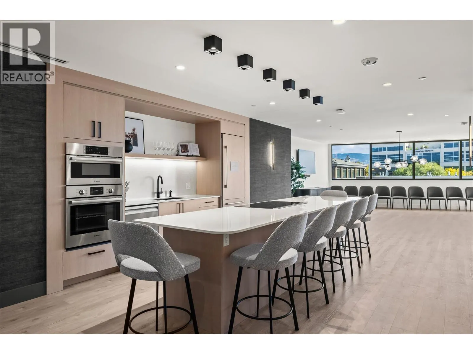 3340 Lakeshore Drive Unit# 306