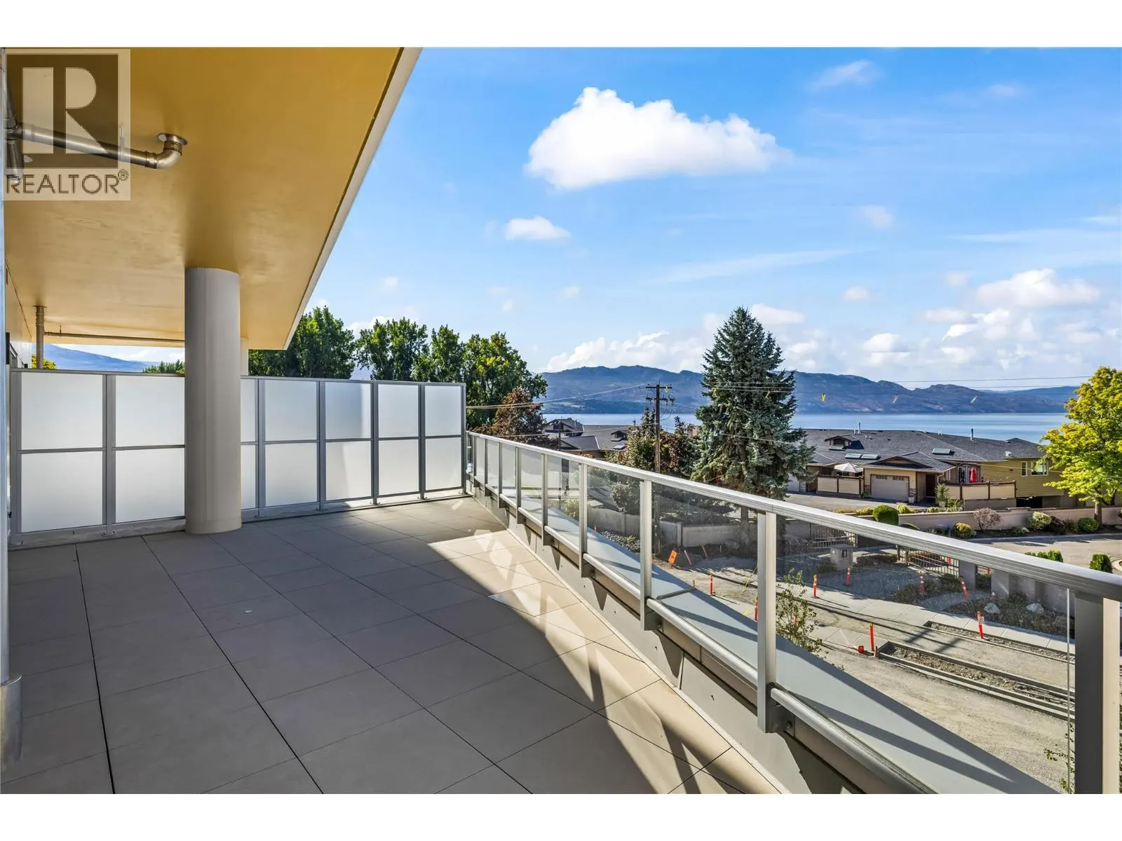 3340 Lakeshore Drive Unit# 306