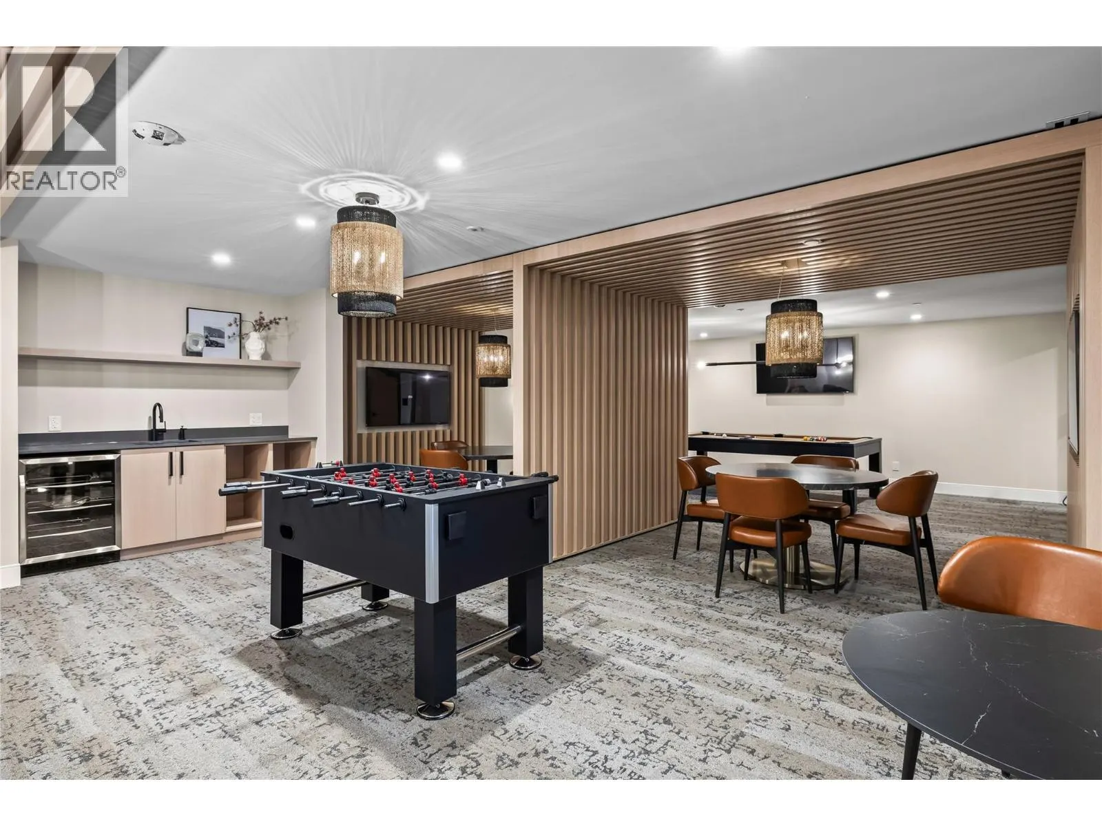 3340 Lakeshore Drive Unit# 306