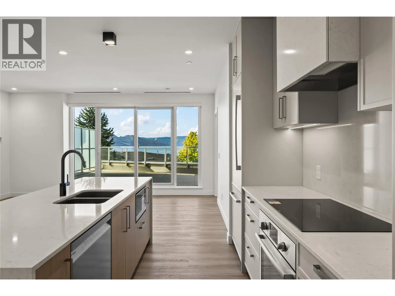 3340 Lakeshore Drive Unit# 306
