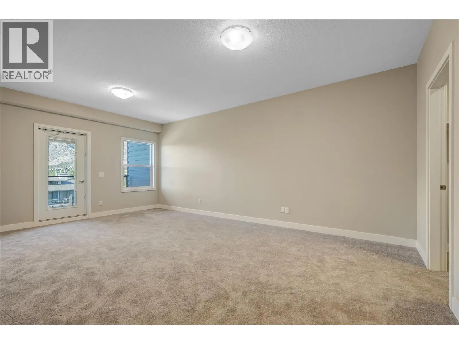 5640 51st Street Unit# 406