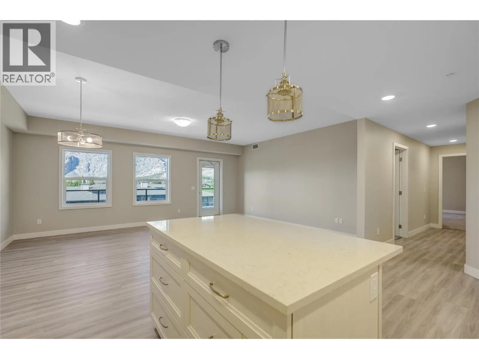 5640 51st Street Unit# 406