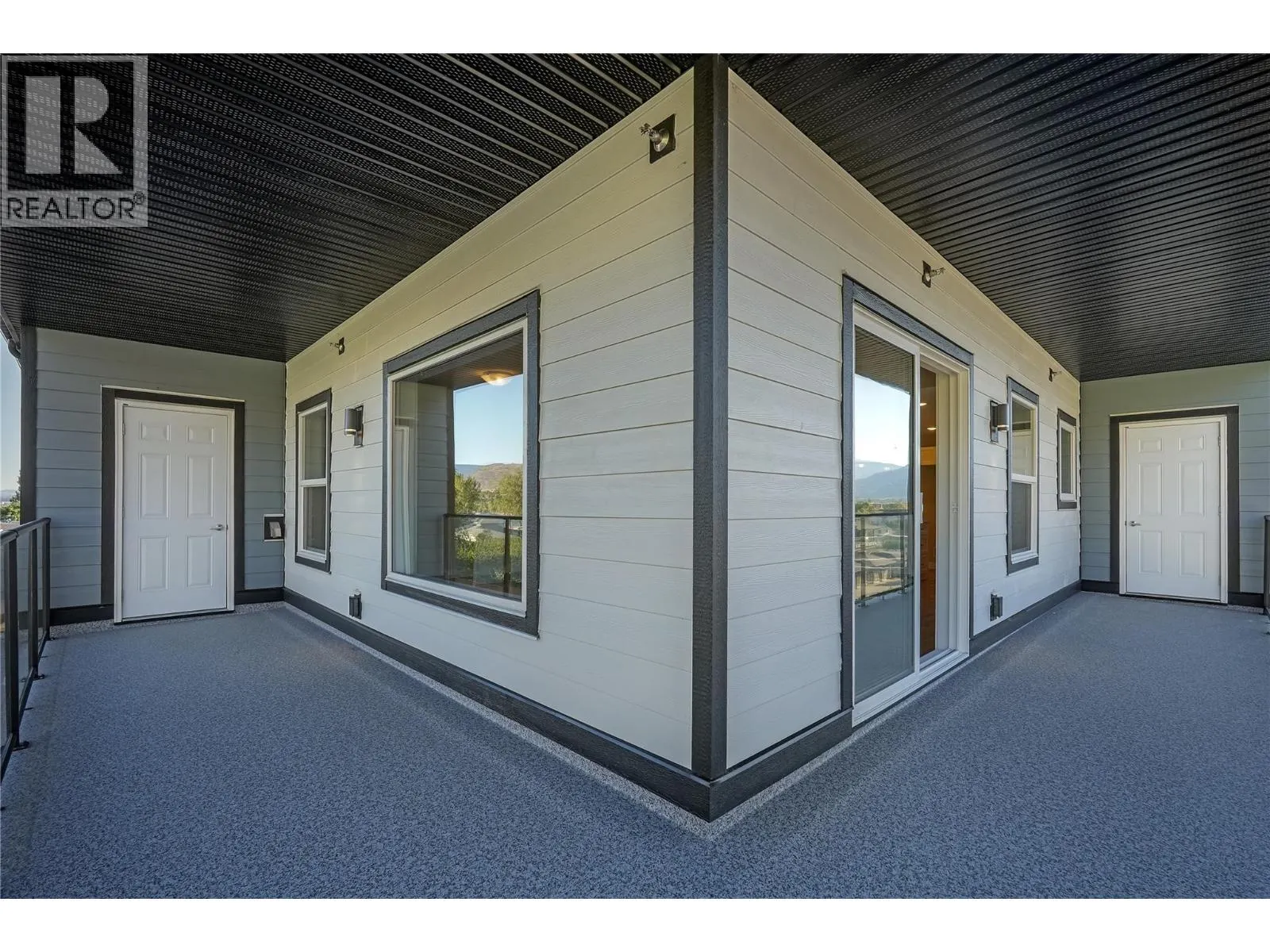 5640 51st Street Unit# 407
