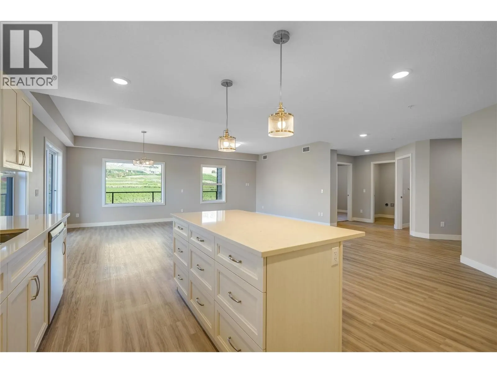 5640 51st Street Unit# 407