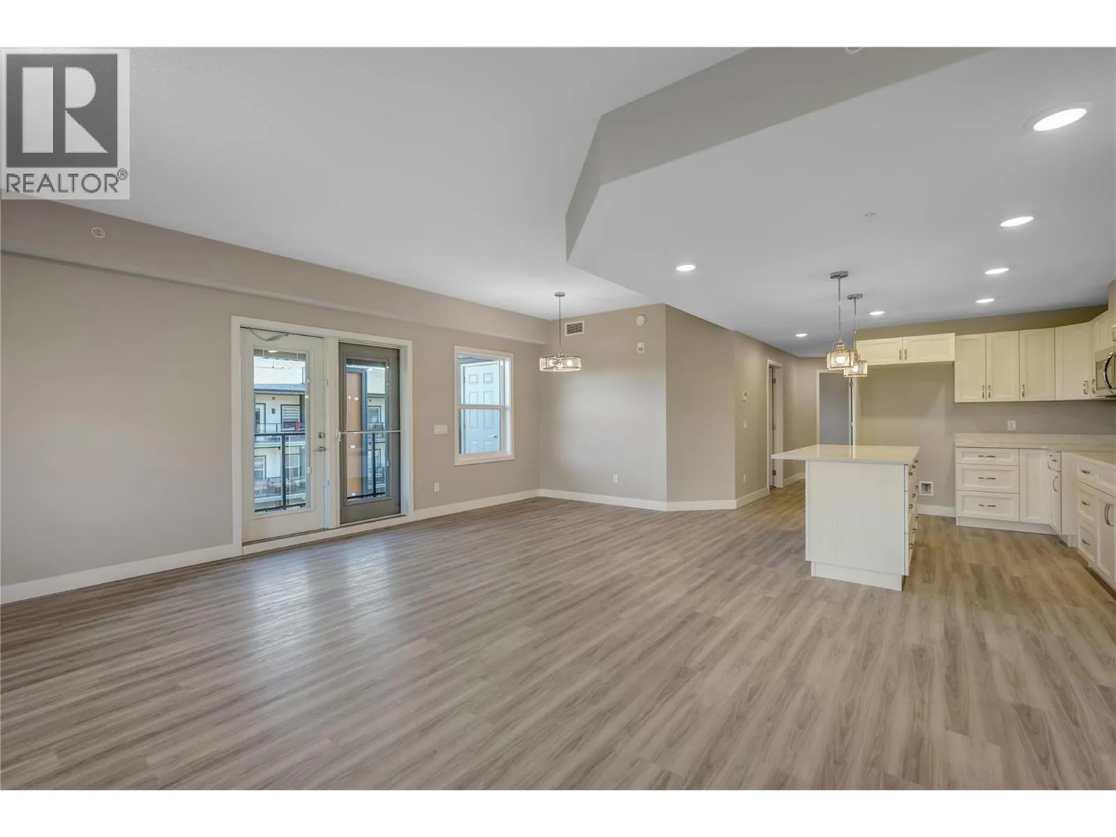 5640 51st Street Unit# 408