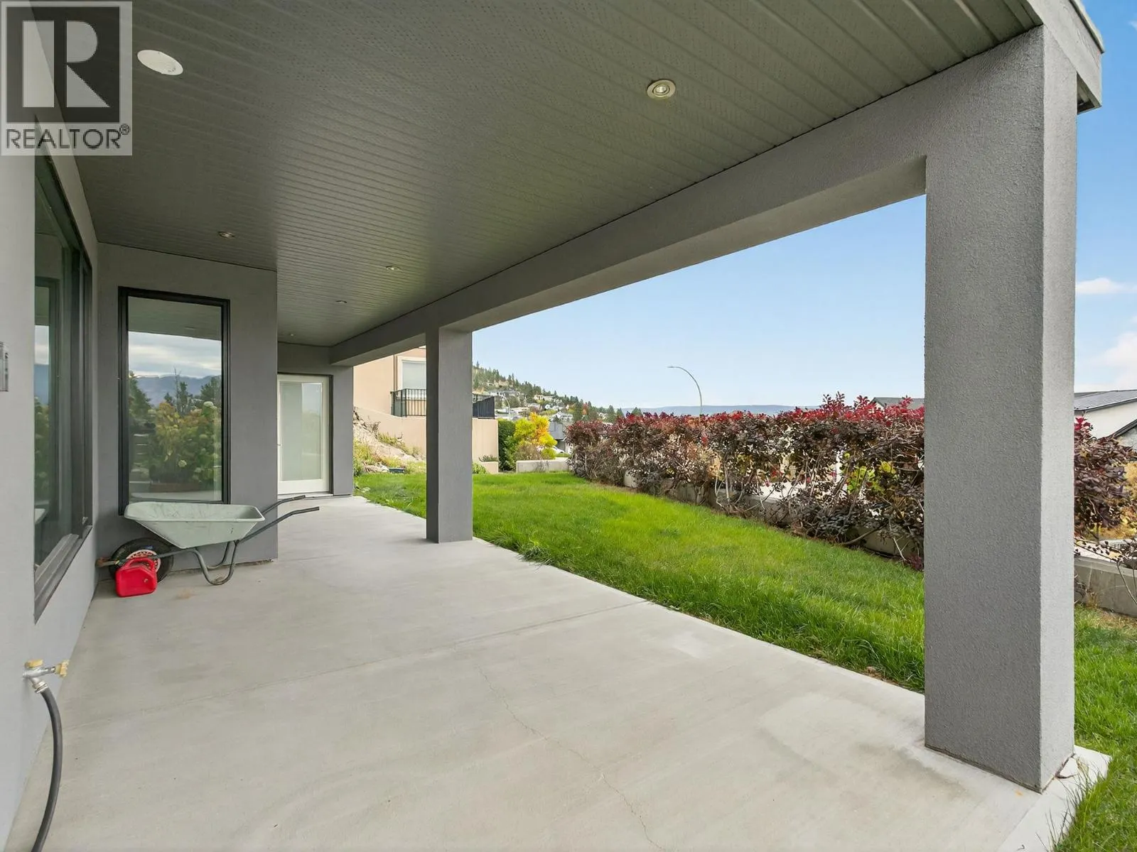 1534 Gregory Road