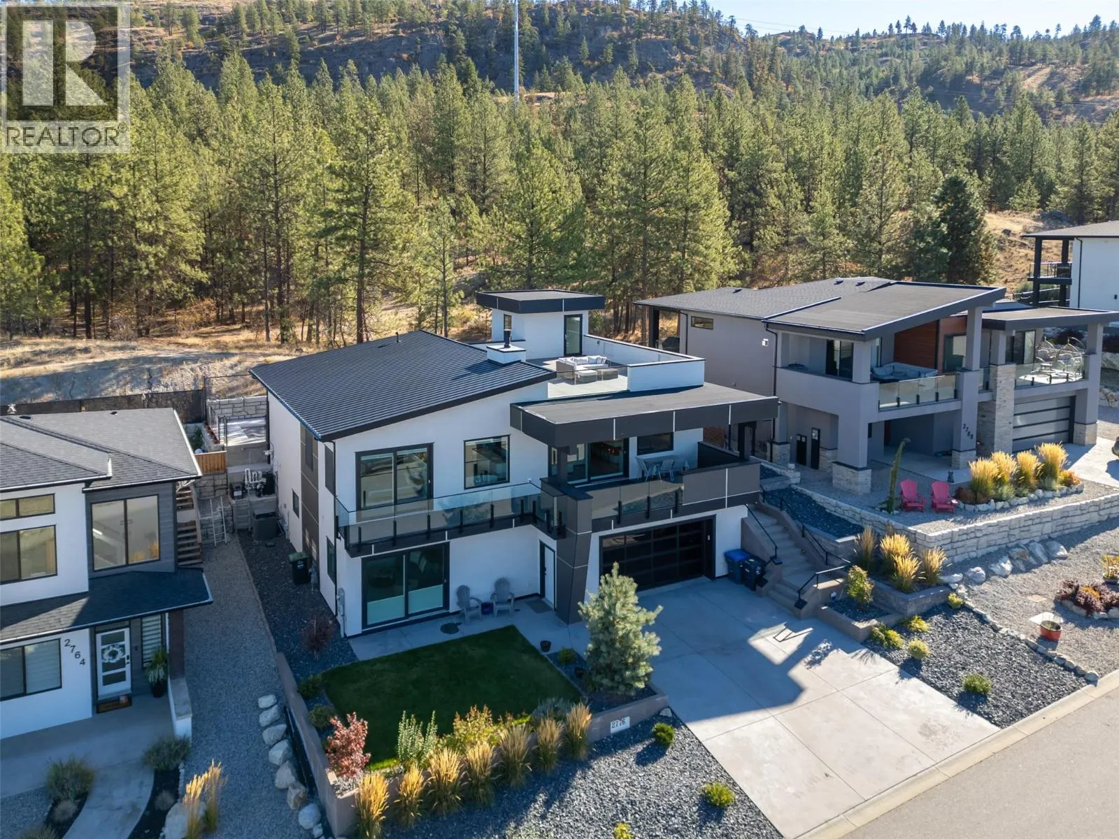 2776 Hawthorn Drive