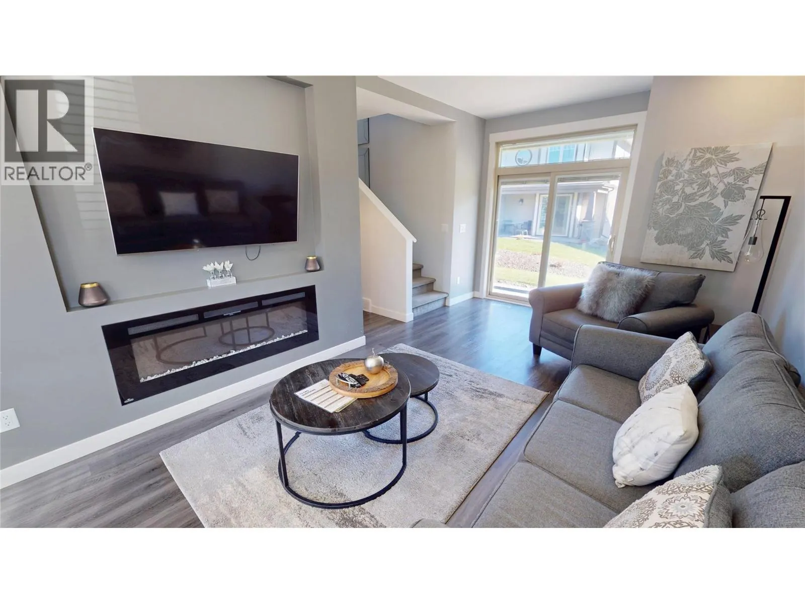 900 BIGHORN Boulevard Unit# 921