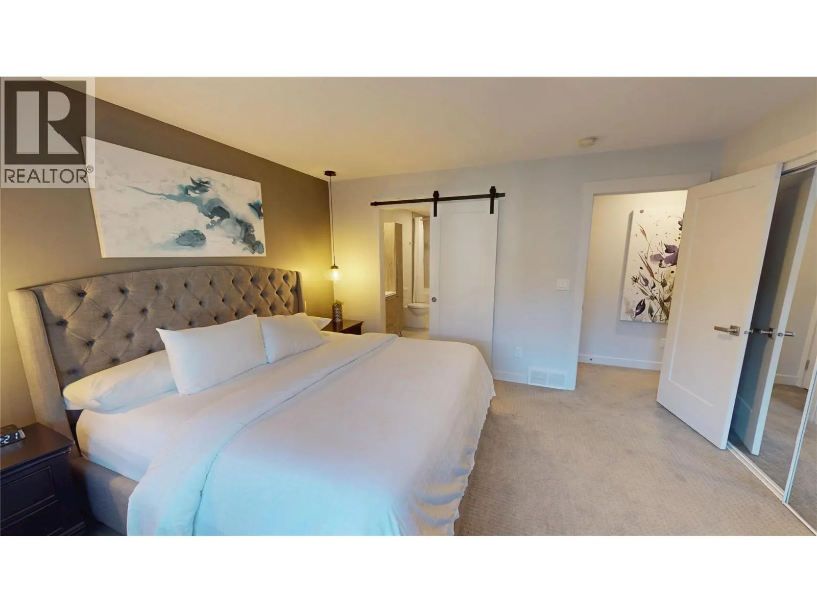 900 BIGHORN Boulevard Unit# 921